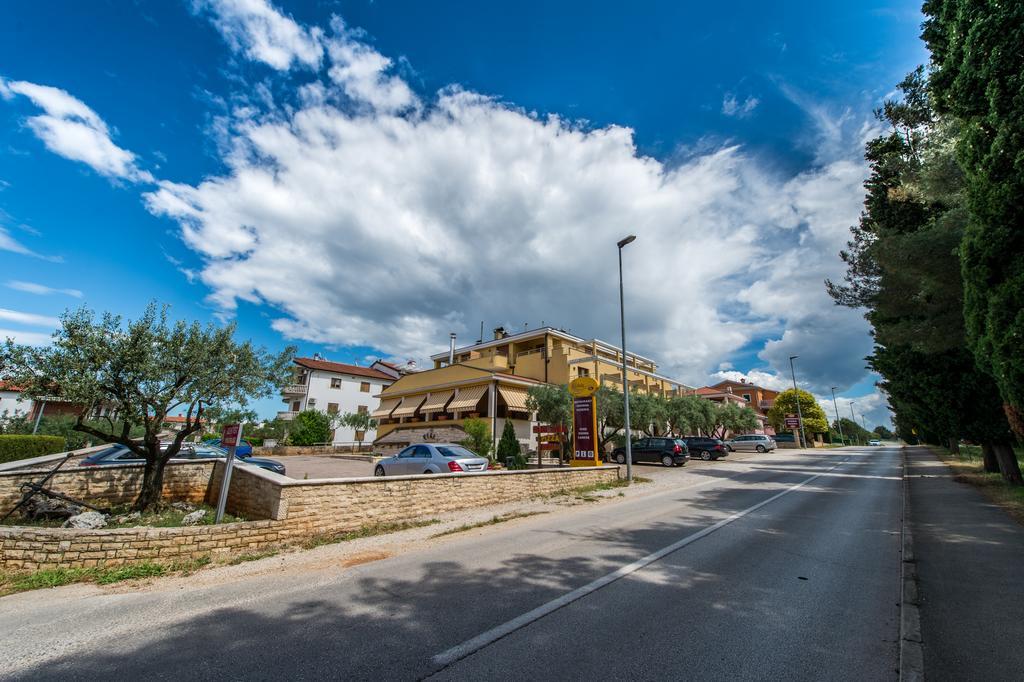 Bed and Breakfast Vilola Замбратия Экстерьер фото