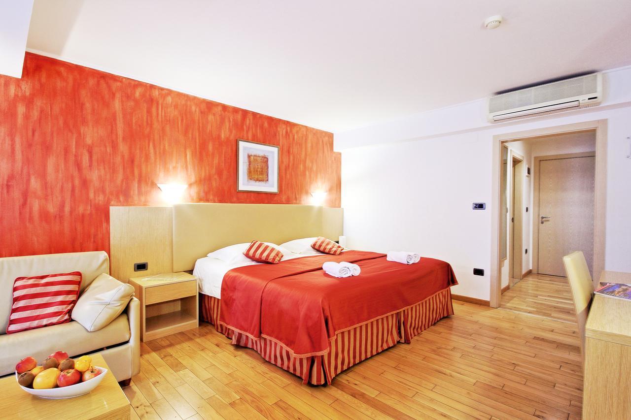 Bed and Breakfast Vilola Замбратия Номер фото
