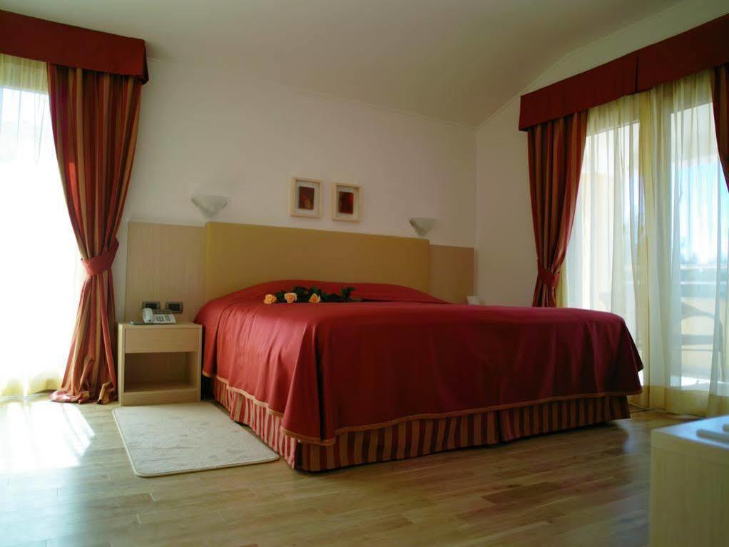 Bed and Breakfast Vilola Замбратия Экстерьер фото