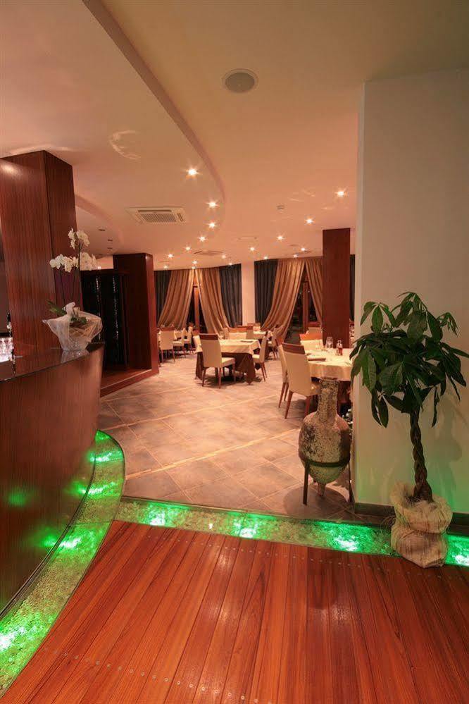 Bed and Breakfast Vilola Замбратия Экстерьер фото